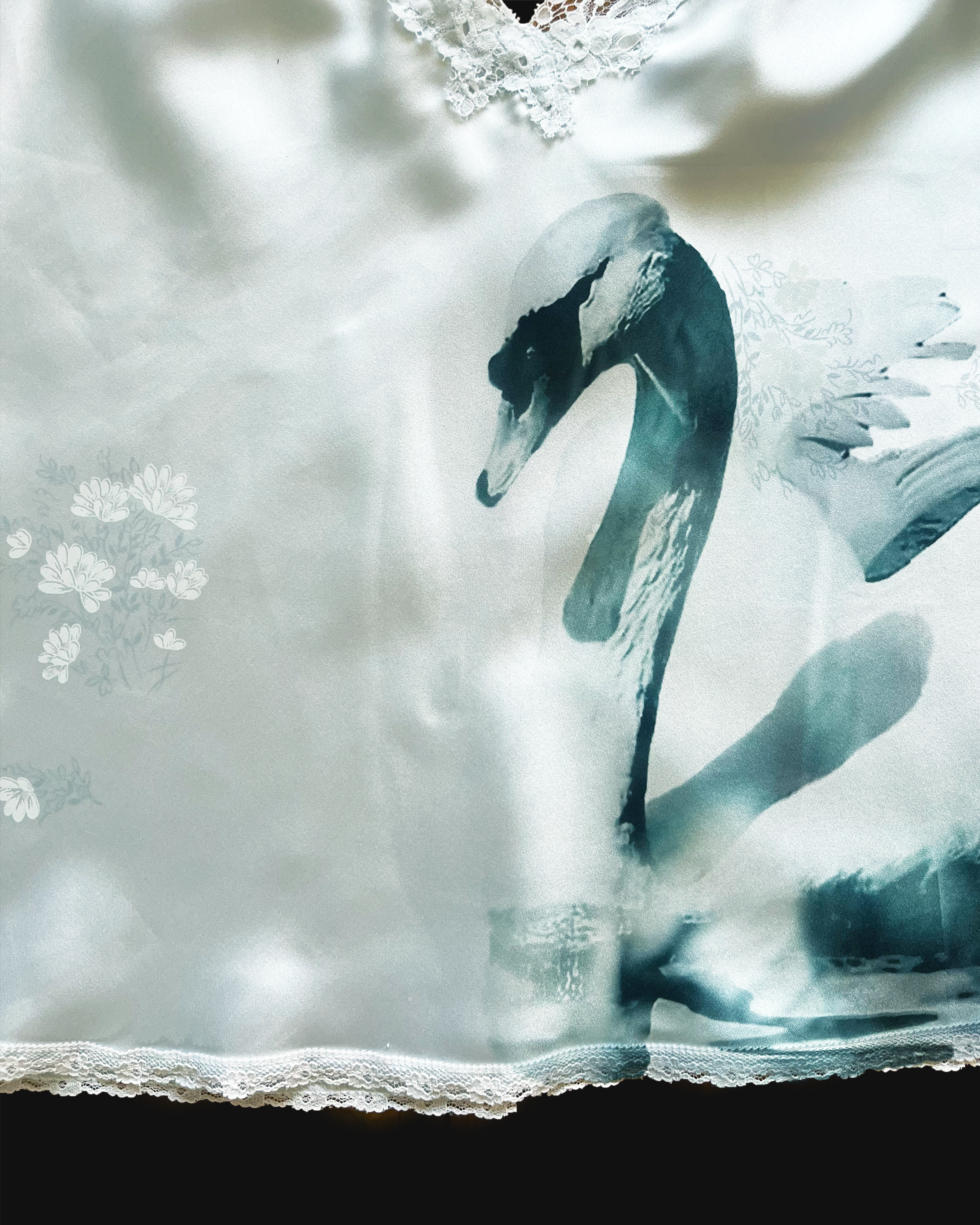 floral swan tank top