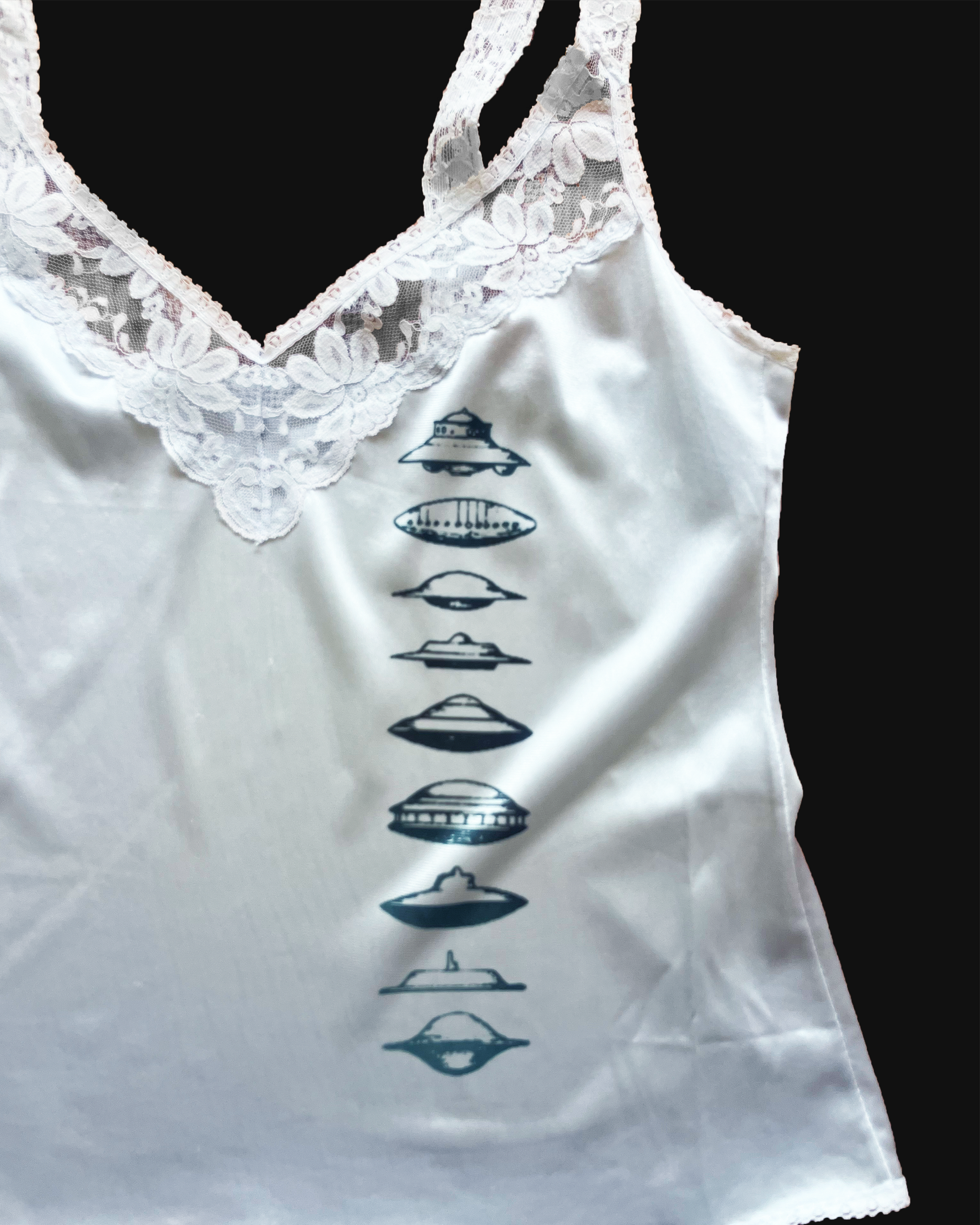 ufo archive tank